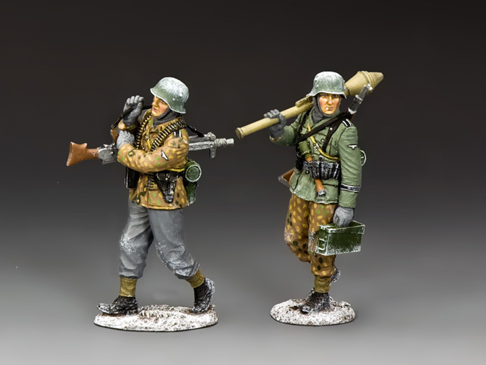KING AND COUNTRY A Serf with a Scythe FOB140 Painted